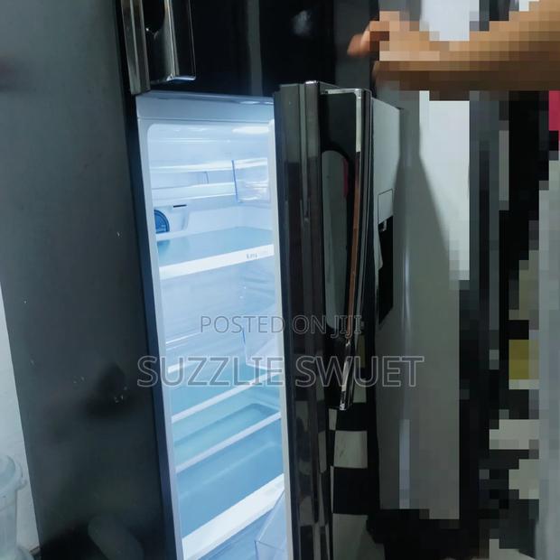 Samsung Fridge - thumbnail 4