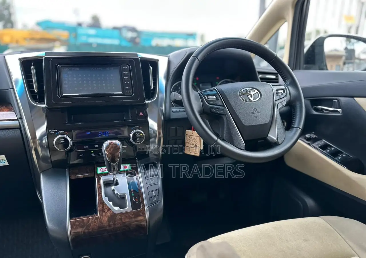 Toyota Vellfire 2019 Pearl