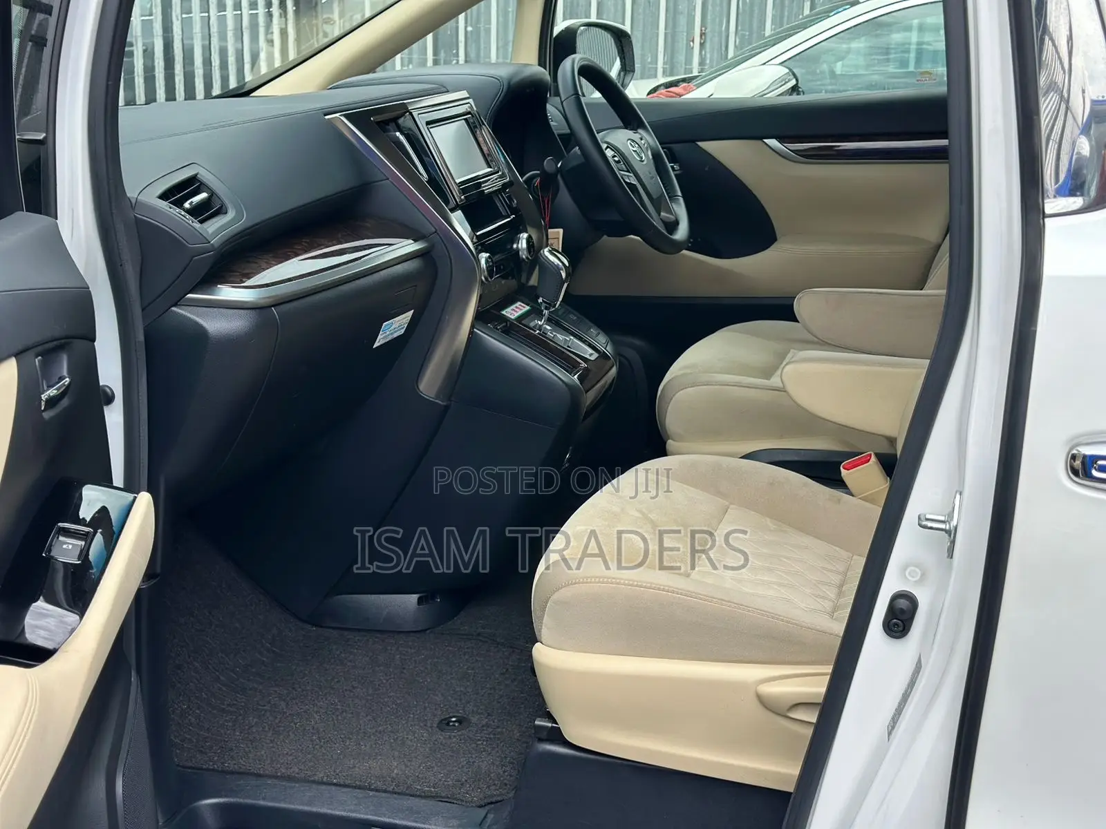 Toyota Vellfire 2019 Pearl