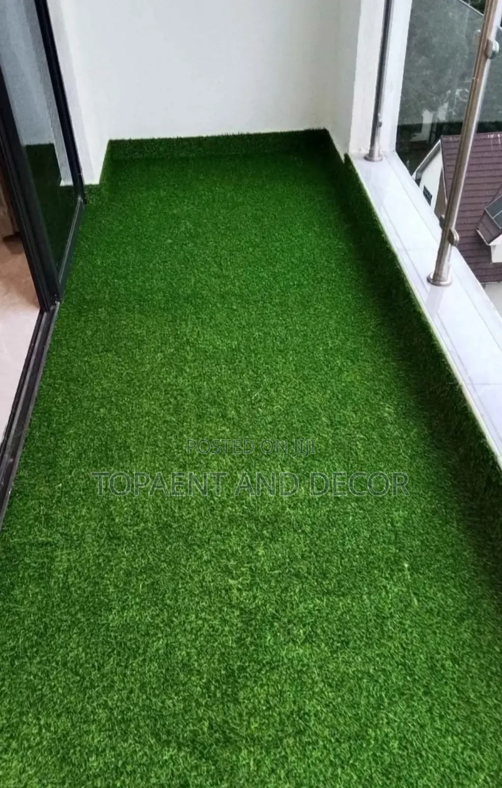 Eco Friendly Synthetic Lawn for All Weather Use