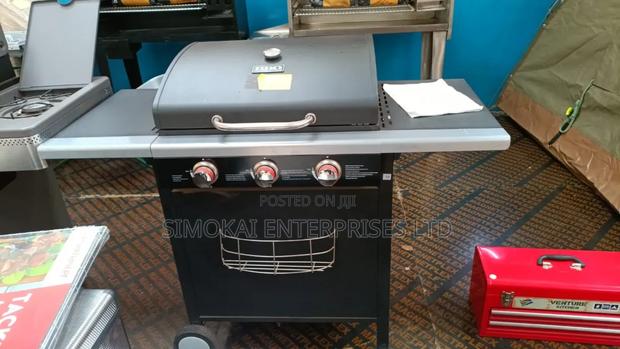 3 Burner Gas Bbq Grill+ Bbq Accessories