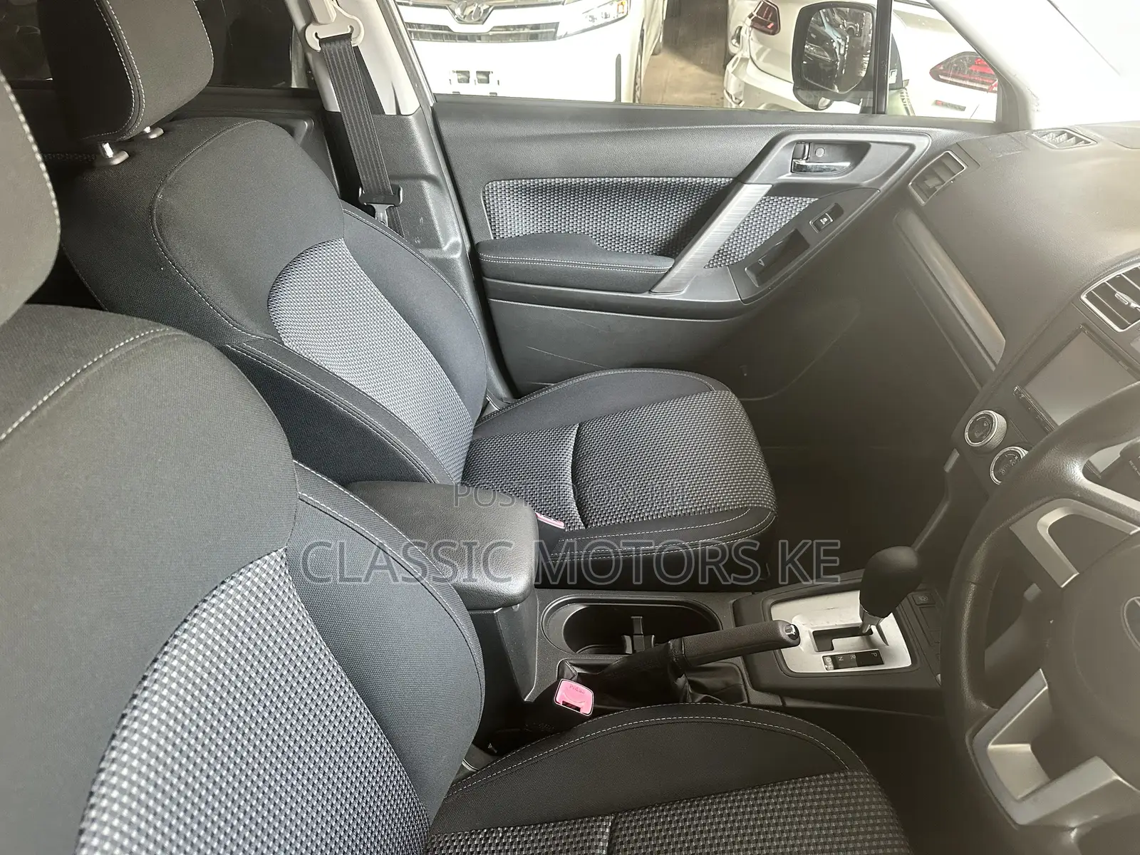Subaru Forester Base AWD 2019 Silver