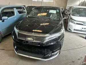 Toyota Harrier 2.0 4WD 2020 Black