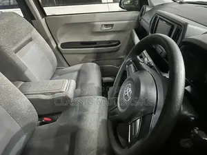 Toyota Passo 1.0 FWD 2018 Burgundy
