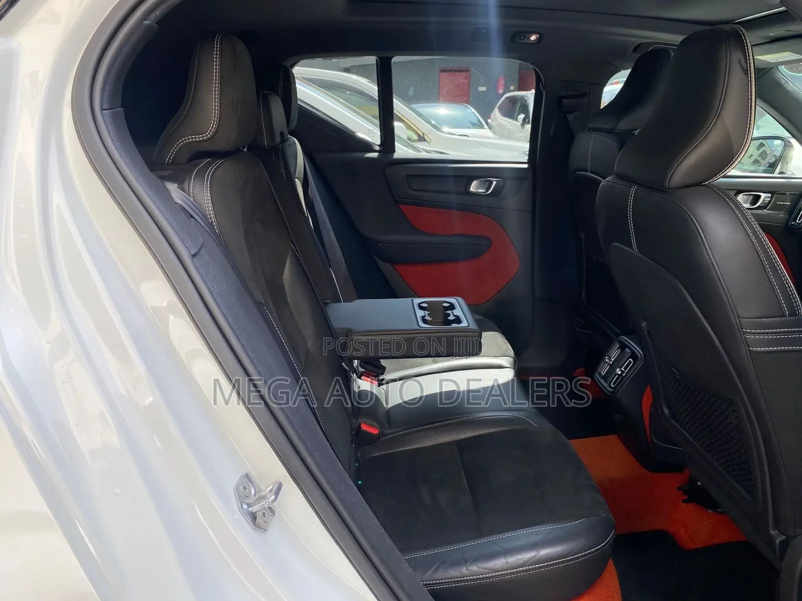 Volvo XC40 2018 White