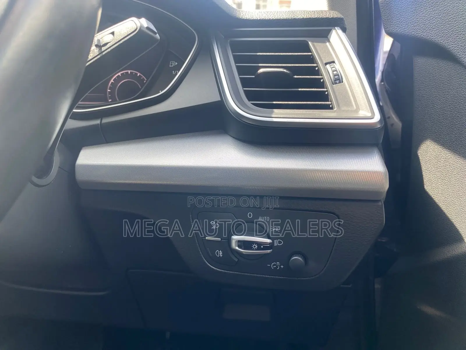 Audi Q5 2018 Blue