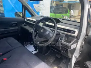 Suzuki Wagon R 2018 White