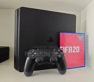 Unchipped Ps4 Slim With One Pad and One Game.