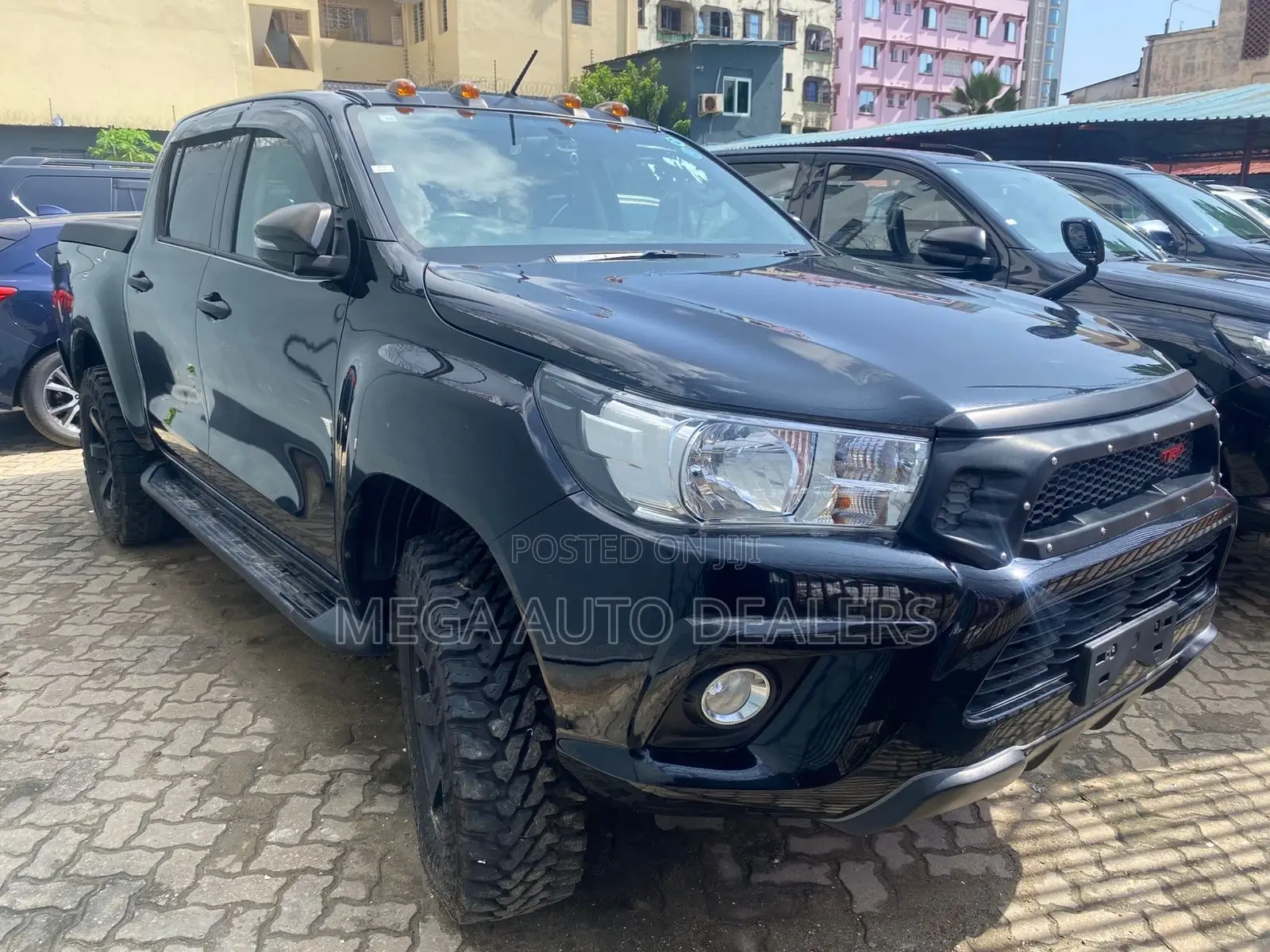 Toyota Hilux 2019 Black
