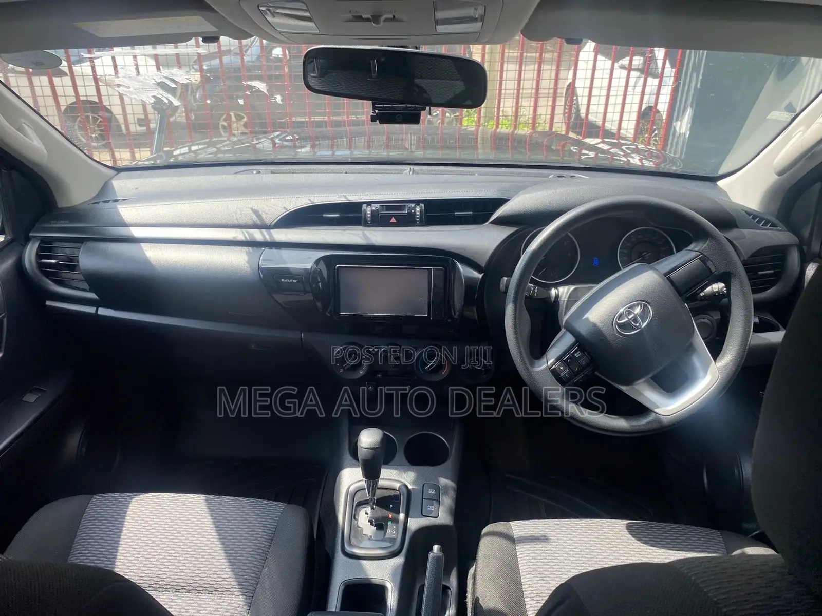 Toyota Hilux 2019 Black