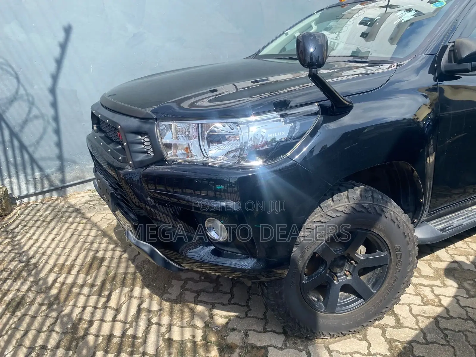Toyota Hilux 2019 Black