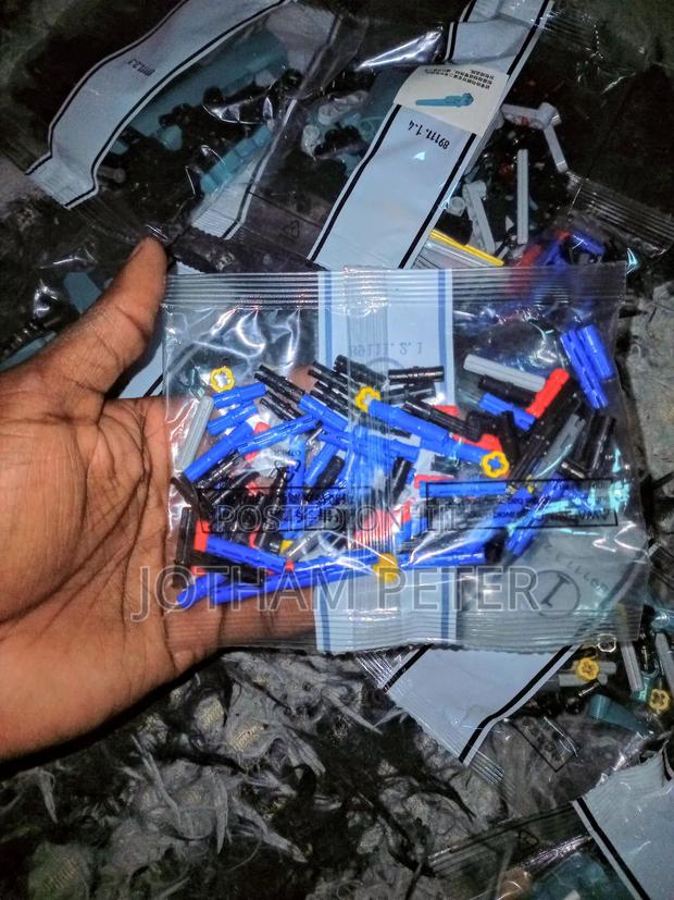 V12 Block Racing 1:14 Diy Building Blocks Sets - thumbnail 3