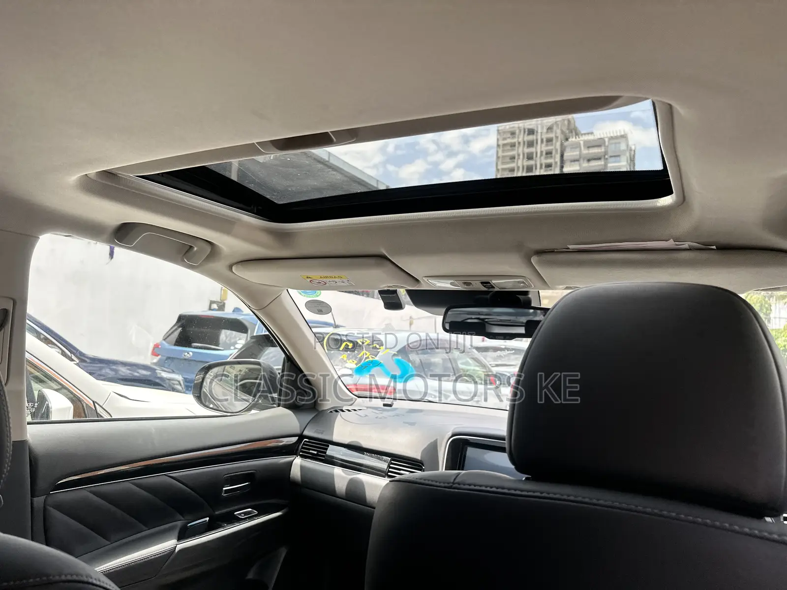 Mitsubishi Outlander 2019 Silver