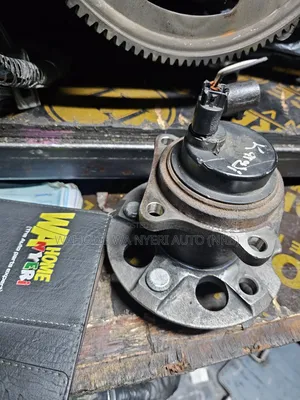 Rear Hub Noah,Voxy