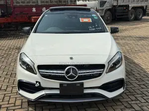 Mercedes-Benz A-Class 2019 White