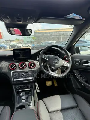 Mercedes-Benz A-Class 2019 White