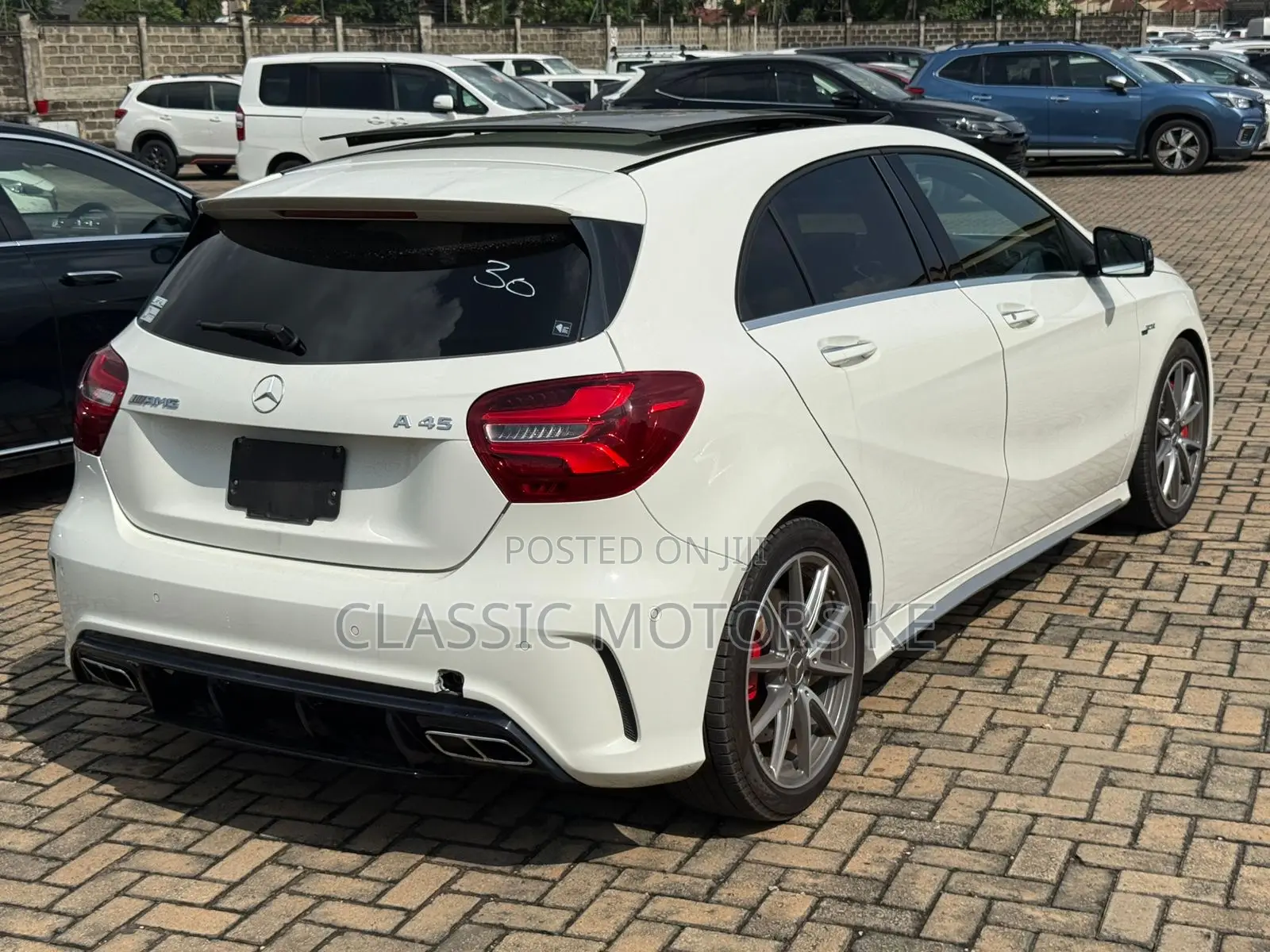 Mercedes-Benz A-Class 2019 White