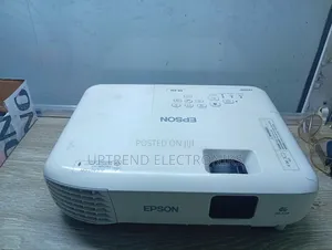 Epson Eb-E01 – Everyday Projection Made Easy!