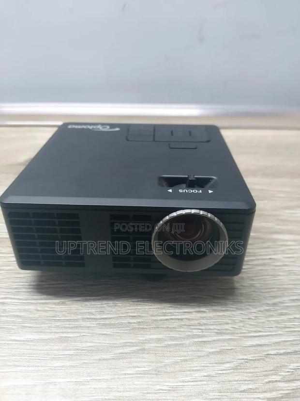 Optoma Ml750 – Led Brilliance in a Mini Design