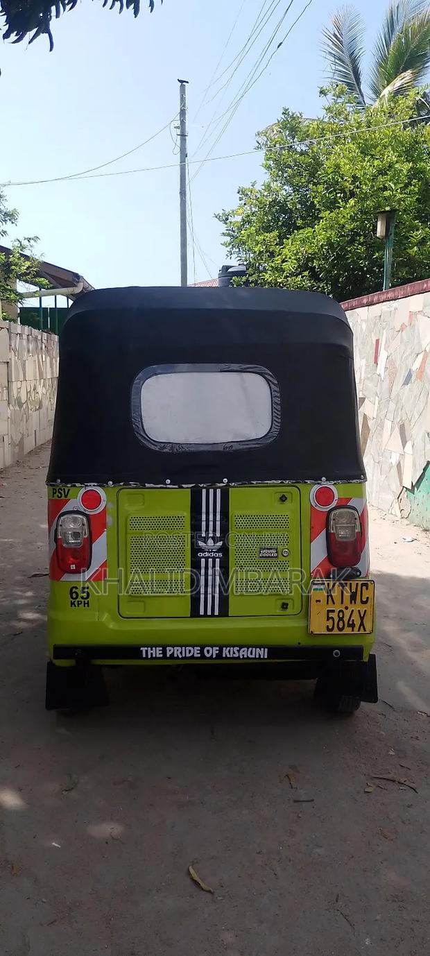 TVS 2022 Yellow - thumbnail 6