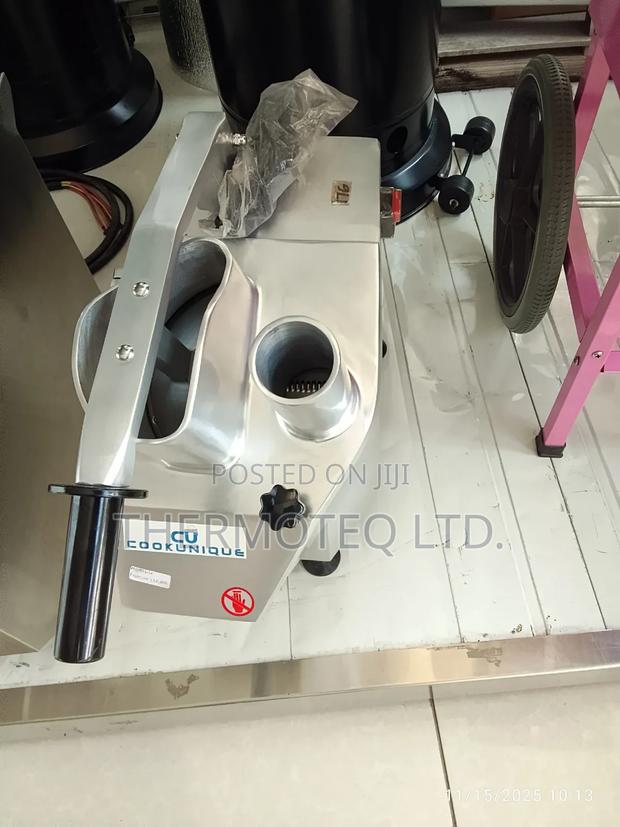 Commercial Vegetable Slicer - thumbnail 2