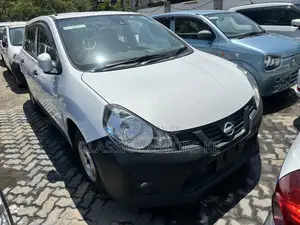 Nissan Advan 2019 White