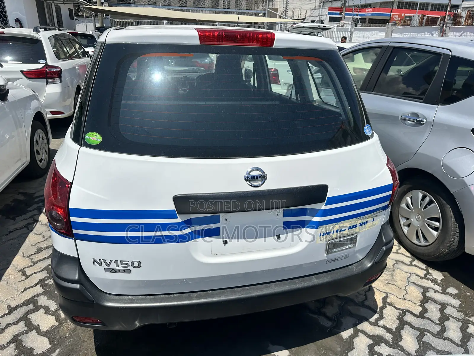 Nissan NV1500 2019 White