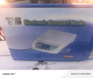 Electronic Compact Scale