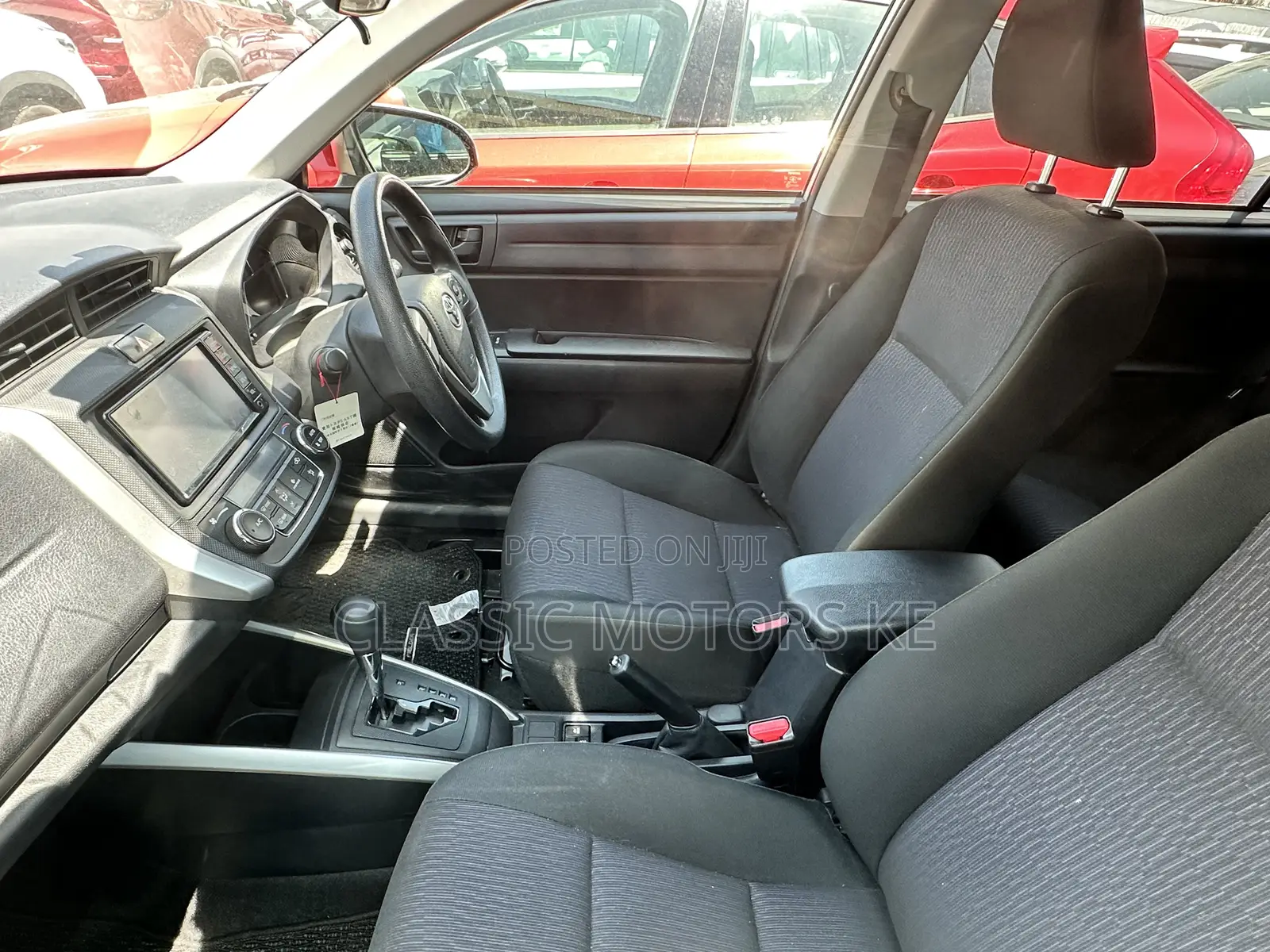 Toyota Corolla Fielder 2019 Silver