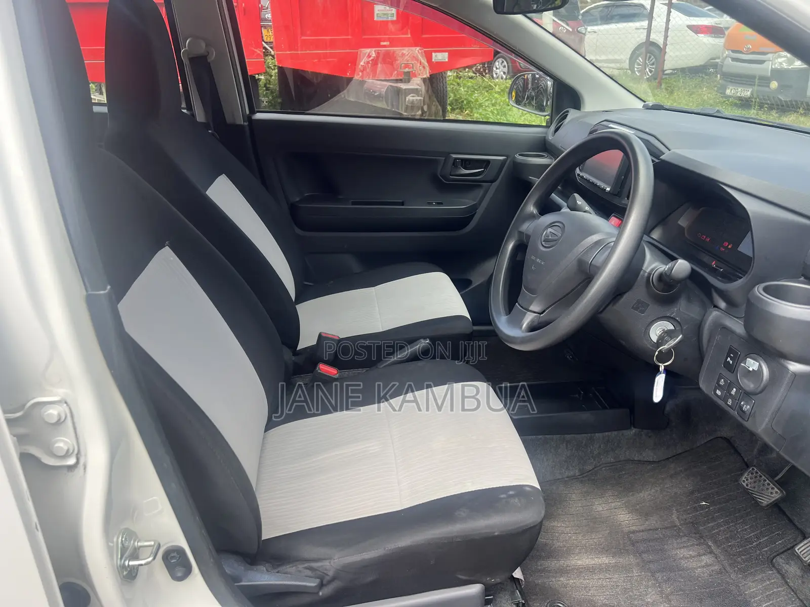 Daihatsu Mira 2018 Silver