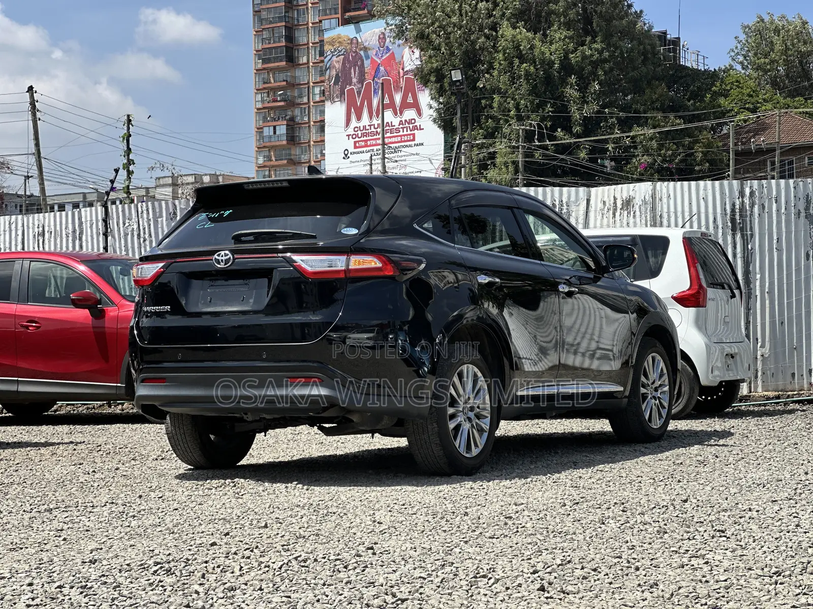 Toyota Harrier 2.0 2018 Black