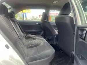 Toyota Axio 1.5 Hybrid G 2WD 2018 Pearl