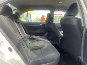 Toyota Axio 1.5 Hybrid G 2WD 2018 Pearl