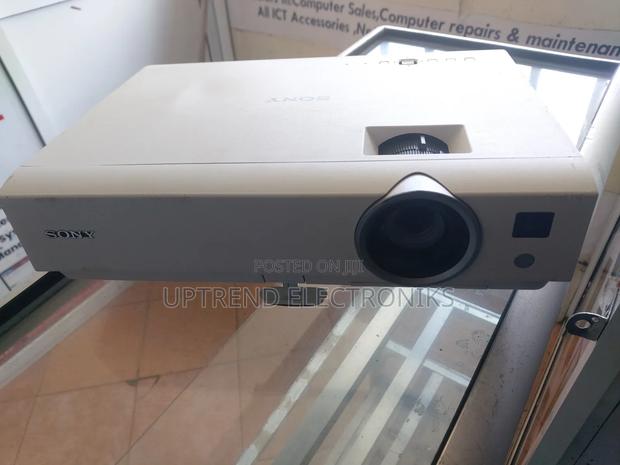 Sony VPL-Dx102 Projector – Bright Reliable! - main view