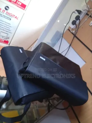 Projector Bag_smart Storage for Serious Presenters