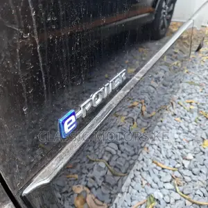 Nissan Serena 2018 Black