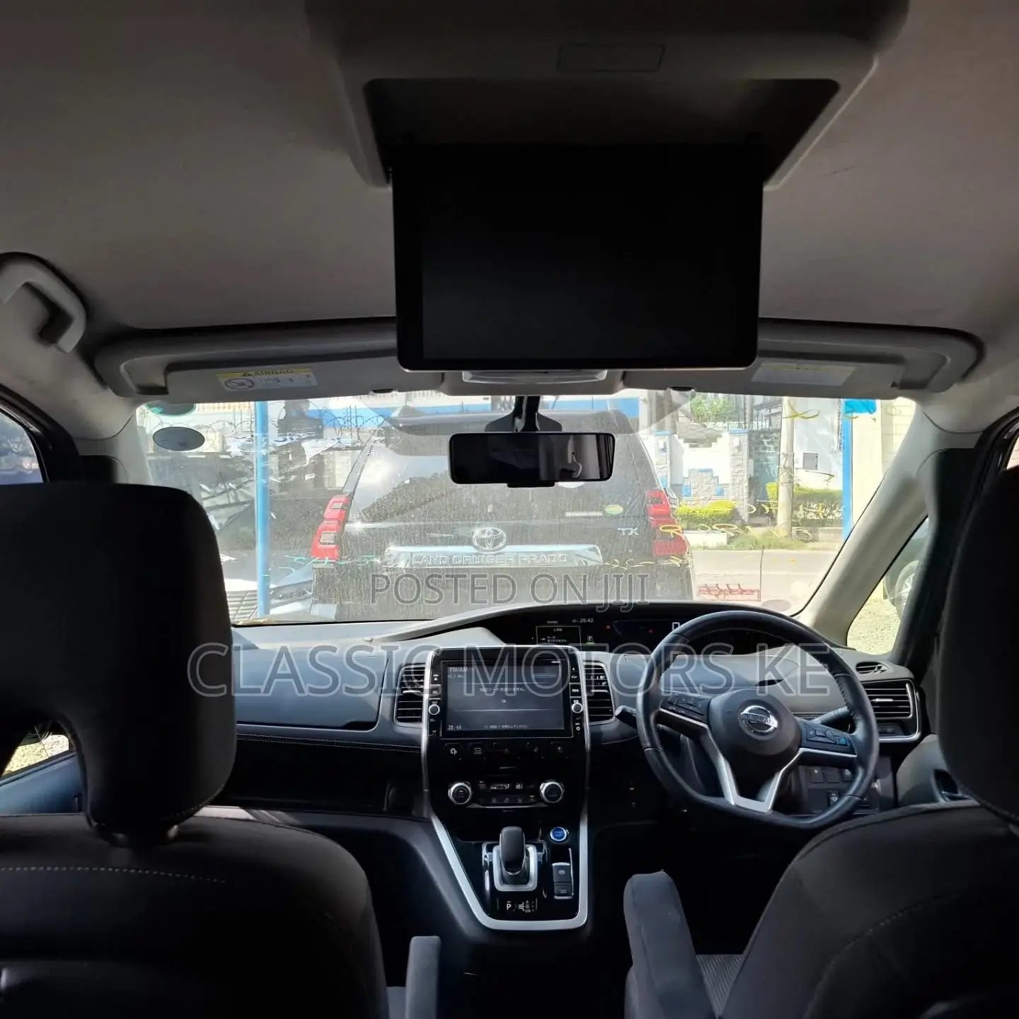 Nissan Serena 2018 Black