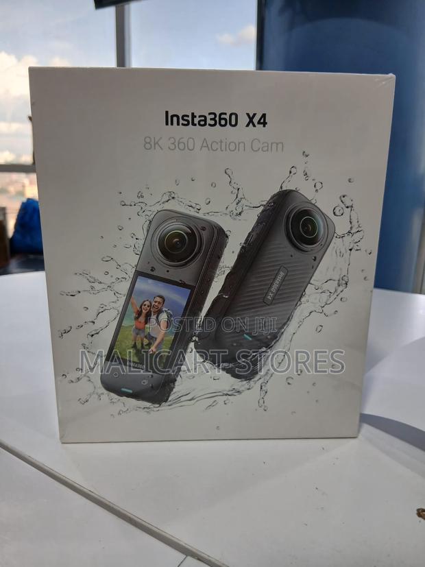 Insta360 X4 - main view