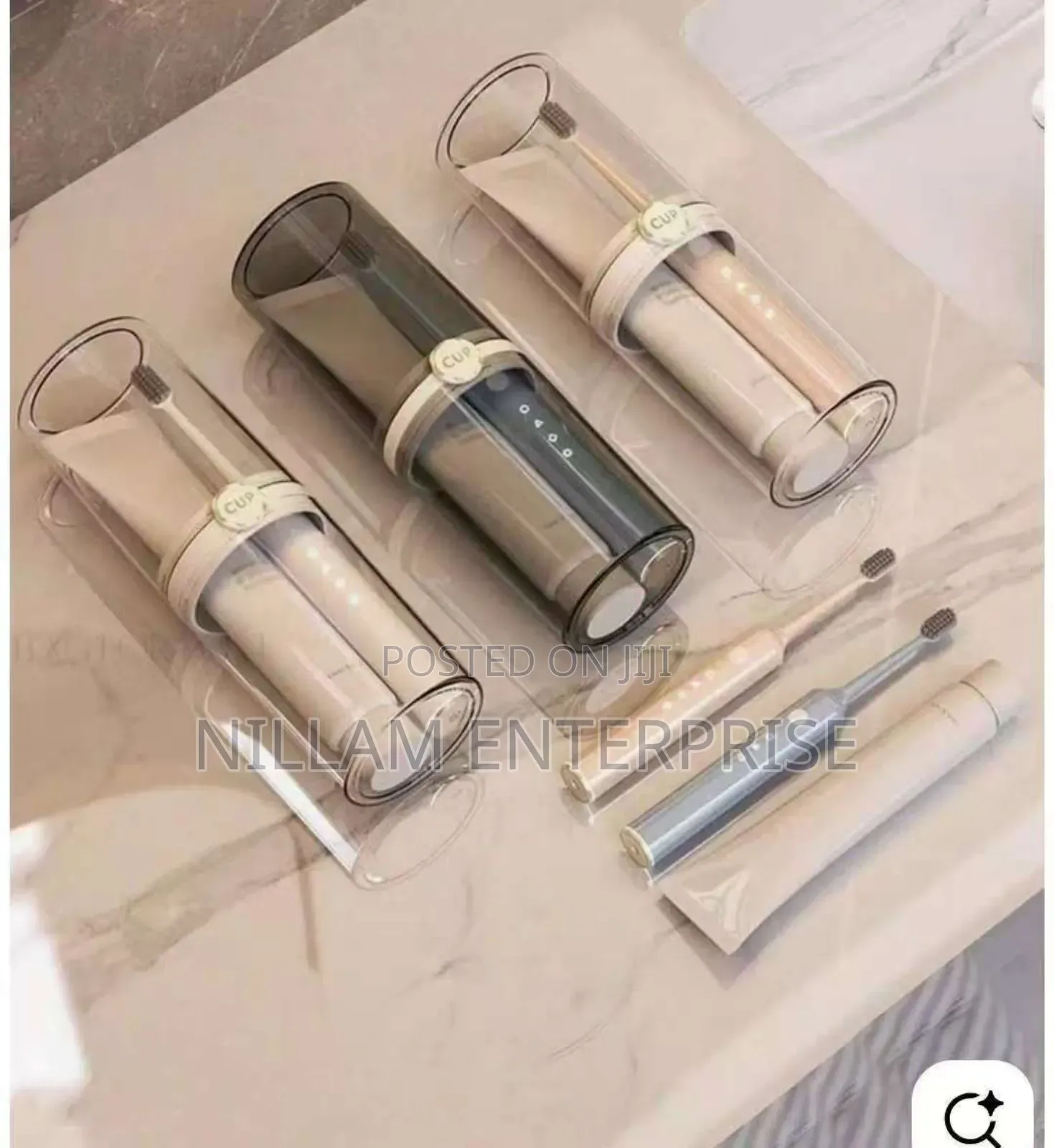 Acrylic Big Size Toothbrush Holder