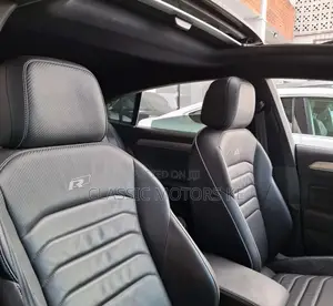Volkswagen Arteon 2.0T SE R-Line w/19 AWD 4MOTION 2019 Silver