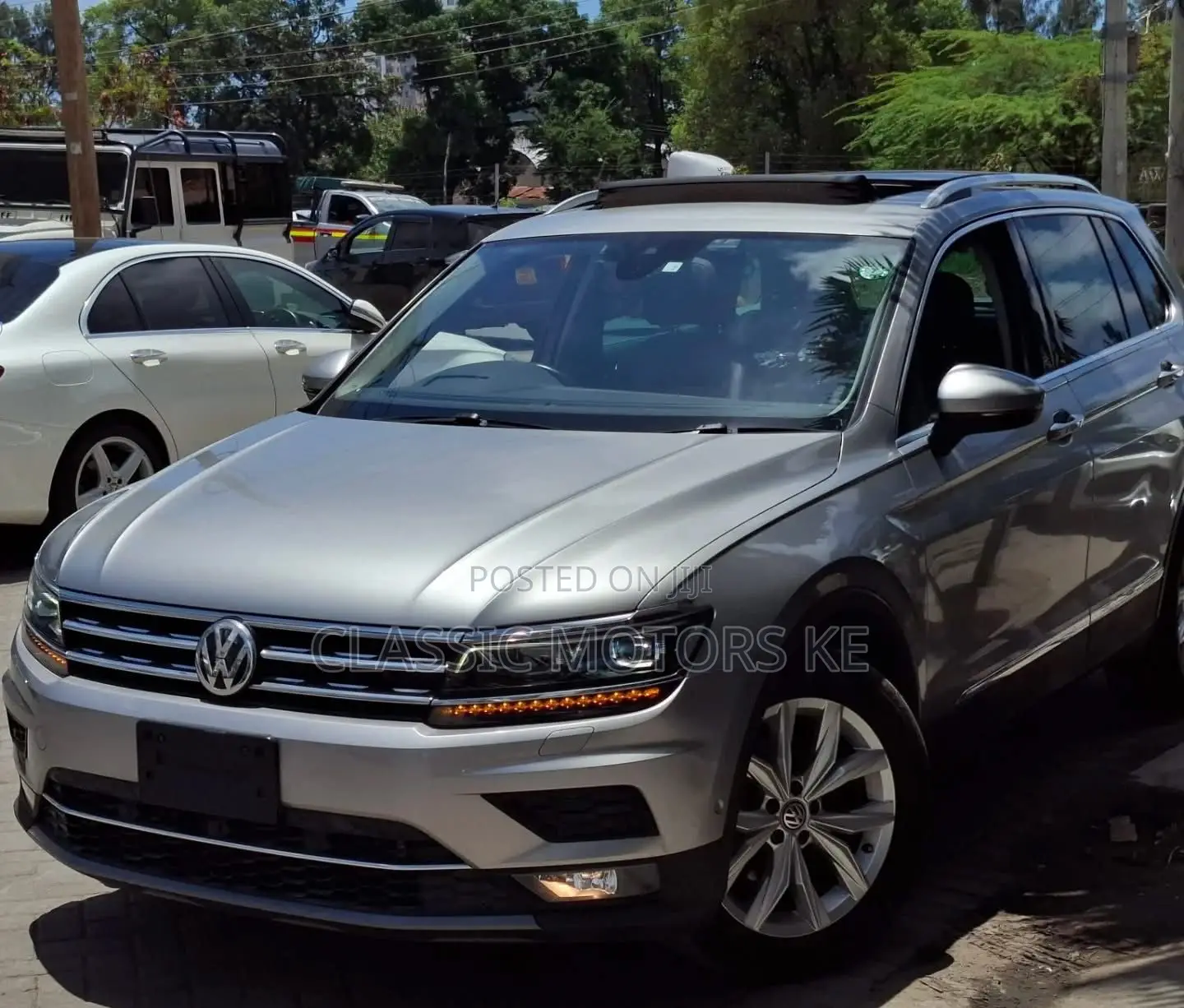 Volkswagen Tiguan 2019 Silver
