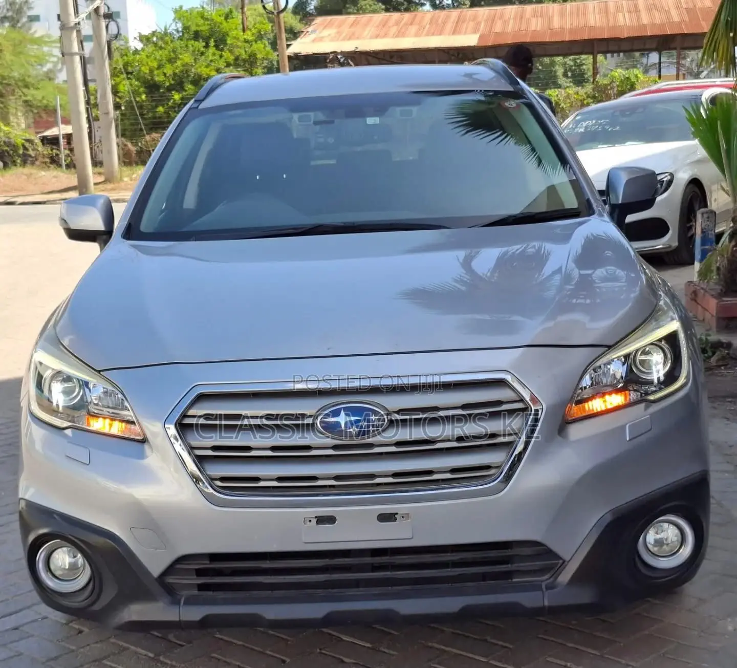 Subaru Outback 2.5i AWD 2019 Gold