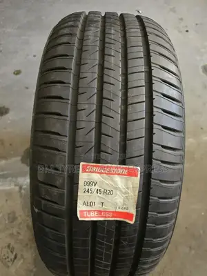245 /45 R20 Bridgestone Tyres (Japan)