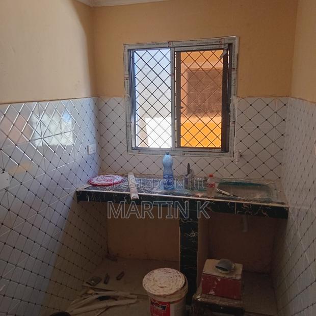 1bdrm Bedsitter in Hospitali Ya Mwahima, Shelly Beach for rent