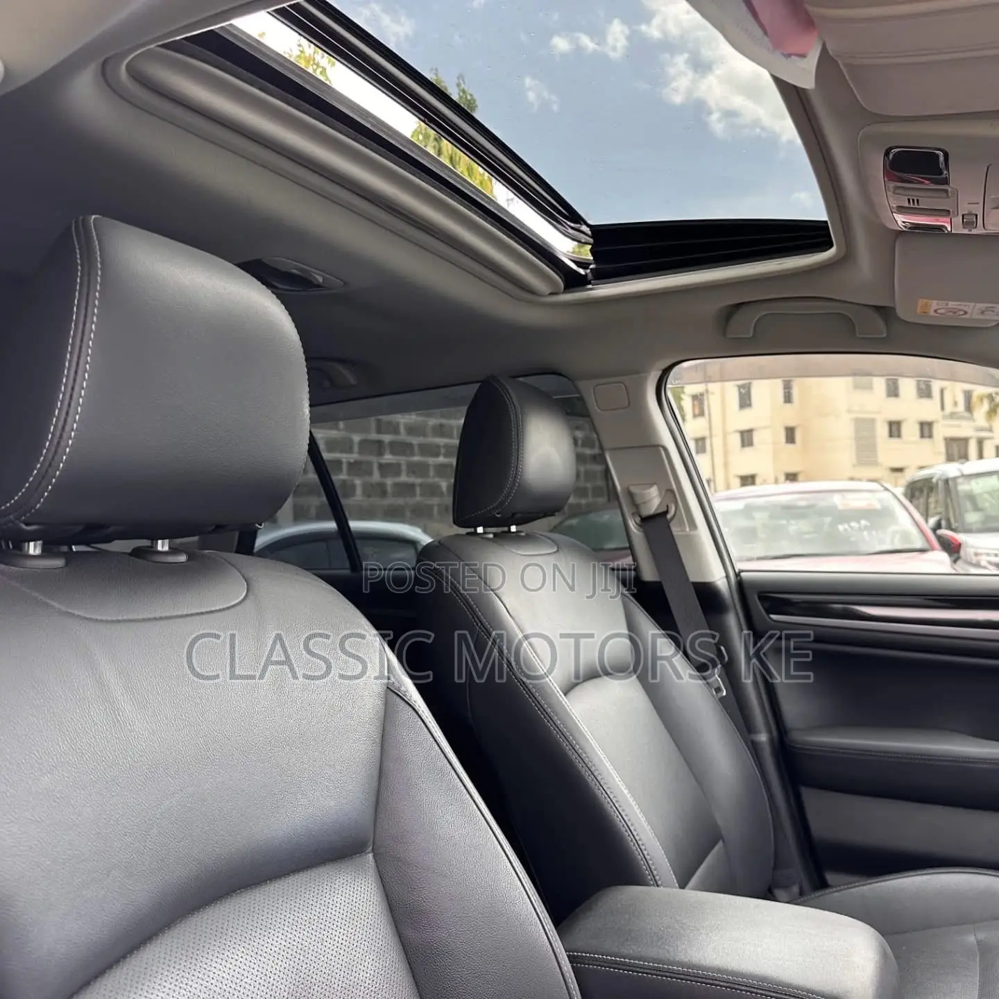 Subaru Outback 2.5i Limited AWD 2018 Gold