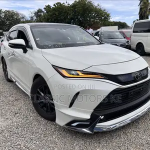 Toyota Harrier 2021 White