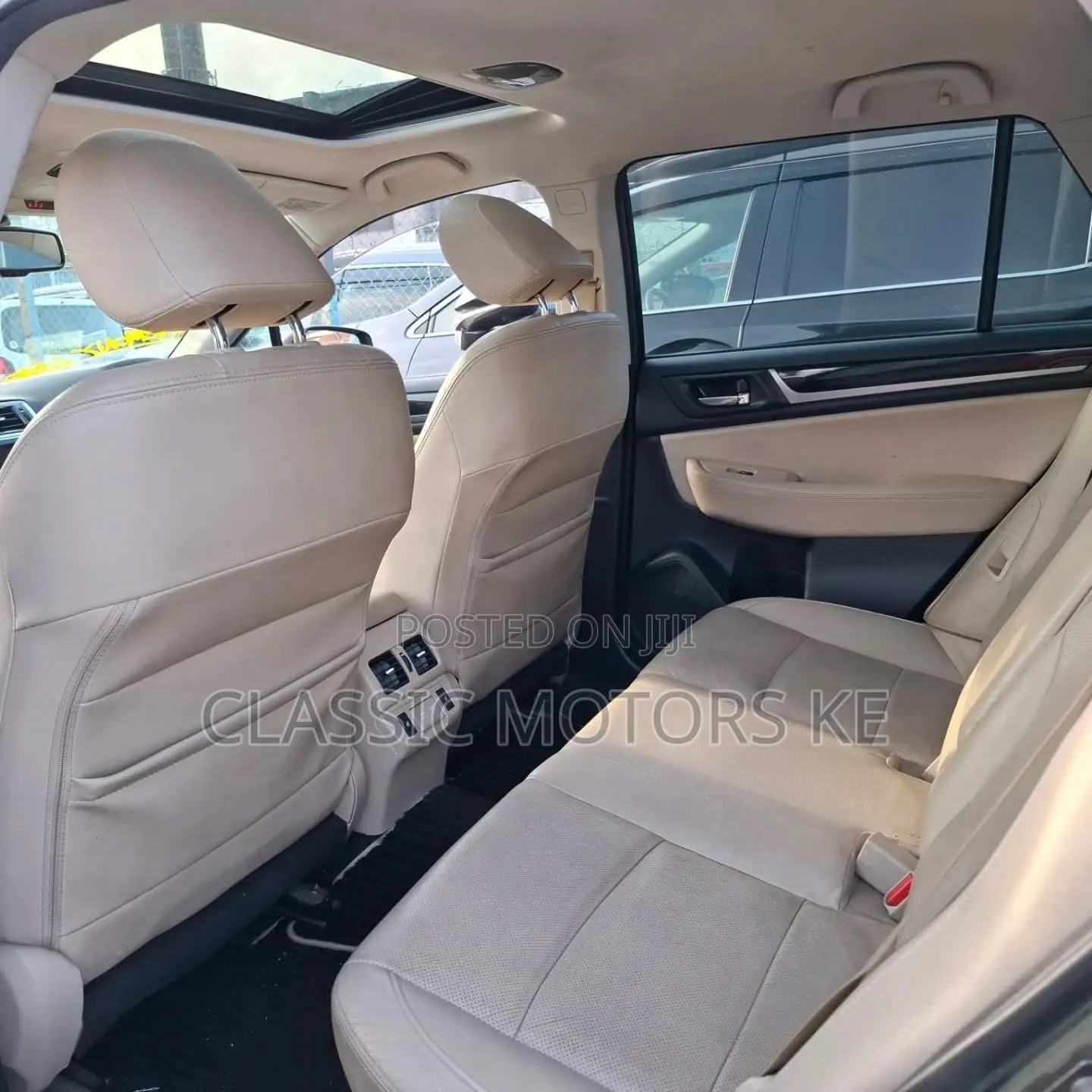 Subaru Outback 2.5i Premium AWD 2018 Gray