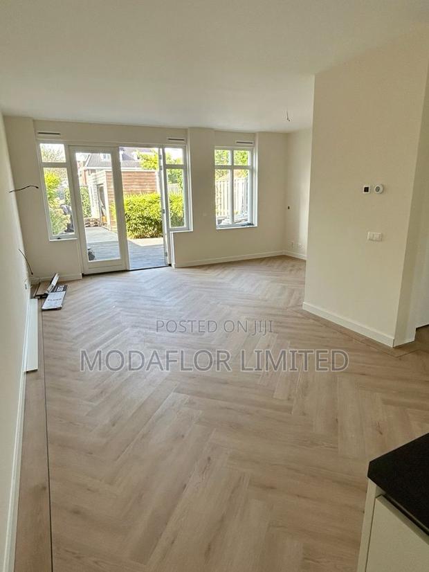 Luxury Herringbone Click Flooring – SPC High Quality - main view