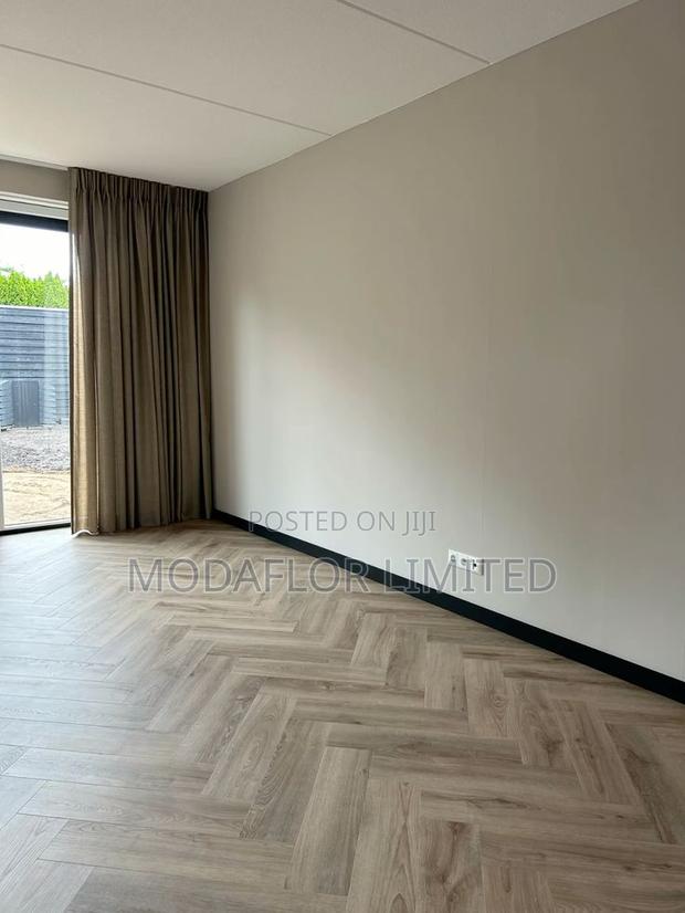 Herringbone Wood Finish SPC – Modern Waterproof - main view