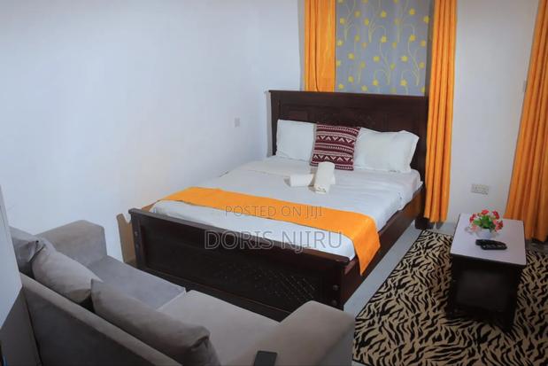 Affordable Modern Studio Airbnb